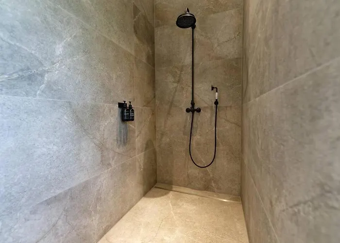 샬레 Luxus Kellerstoeckl Mit Privatem Hot Tub *