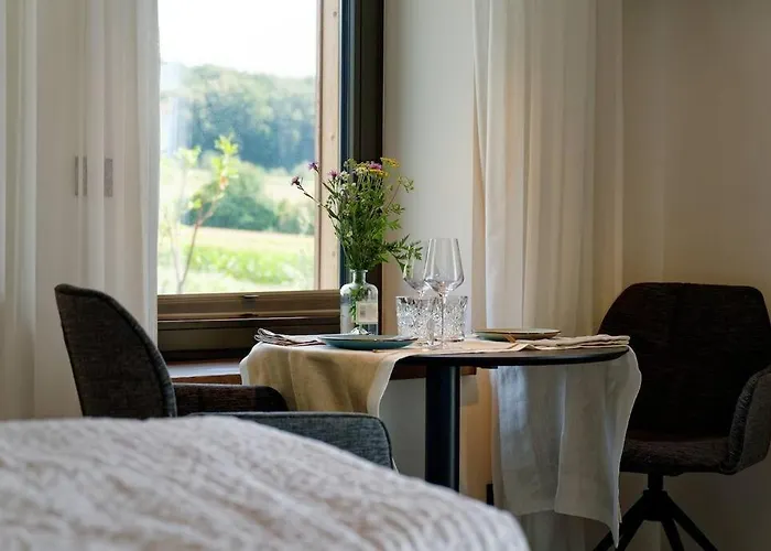 Luxus Kellerstoeckl Mit Privatem Hot Tub 샬레 Straden