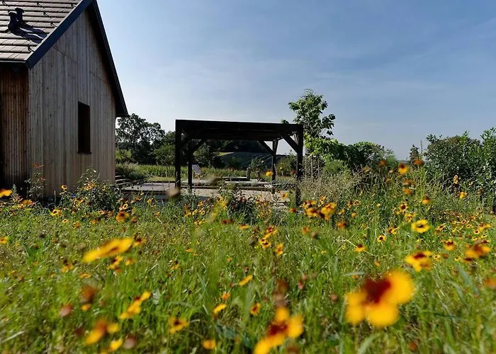 샬레 Luxus Kellerstoeckl Mit Privatem Hot Tub Straden