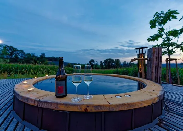 Luxus Kellerstoeckl Mit Privatem Hot Tub